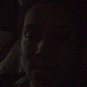 Meet your Posher, Joelle